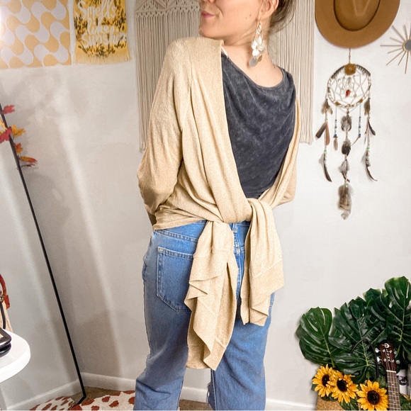 INC 4 Ways to Wear NWT Gold Shimmer Wrap Cardigan Size Large - Picture 6 of 12